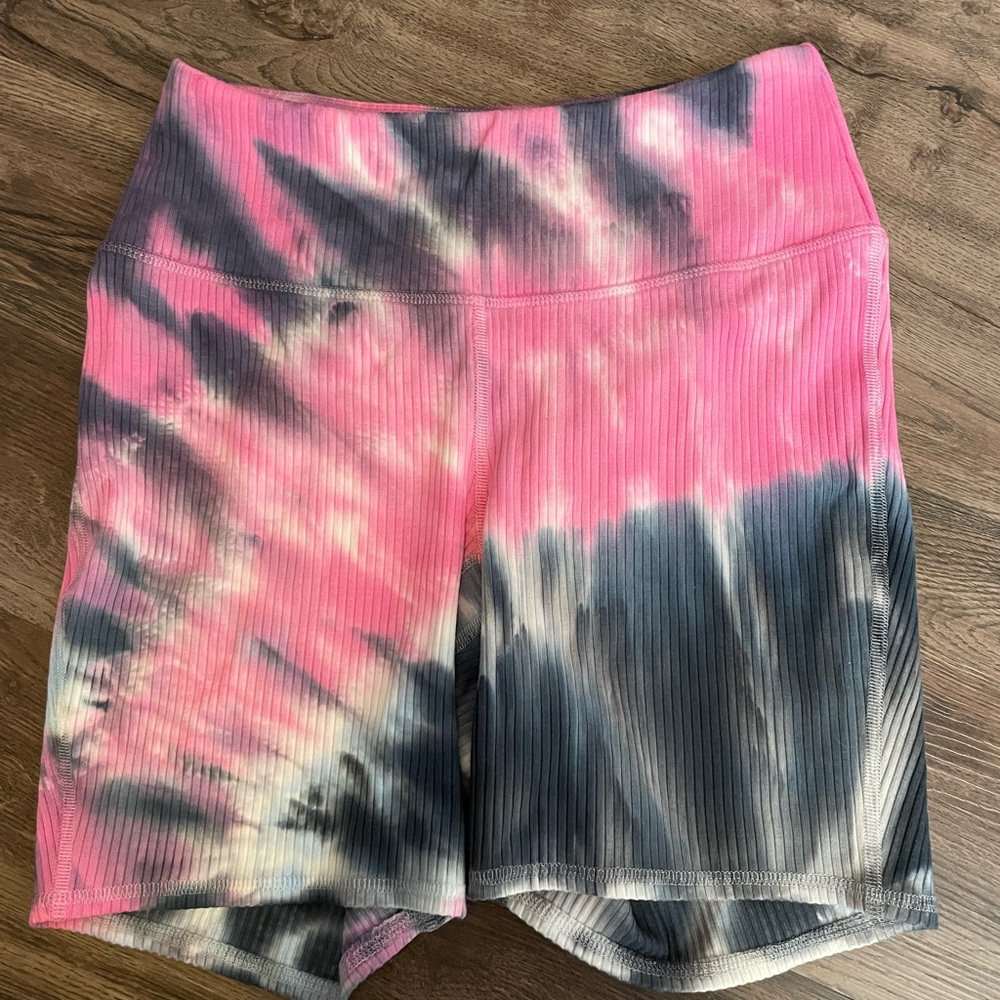 WSLY biker shorts